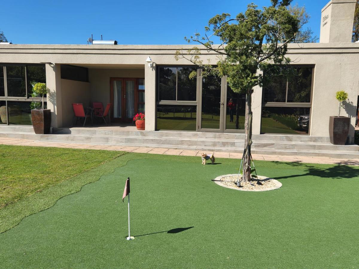 Dilisca Guesthouse Durbanville Bagian luar foto