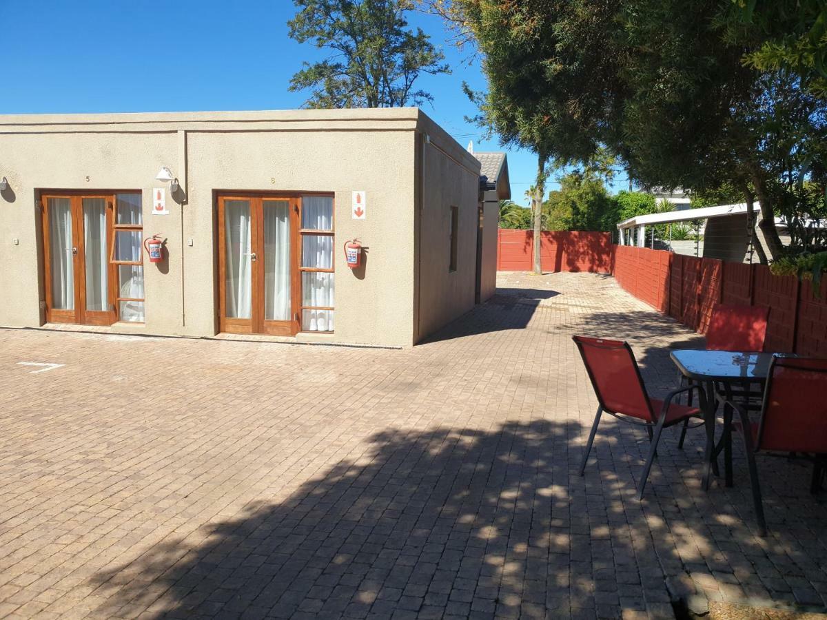 Dilisca Guesthouse Durbanville Bagian luar foto